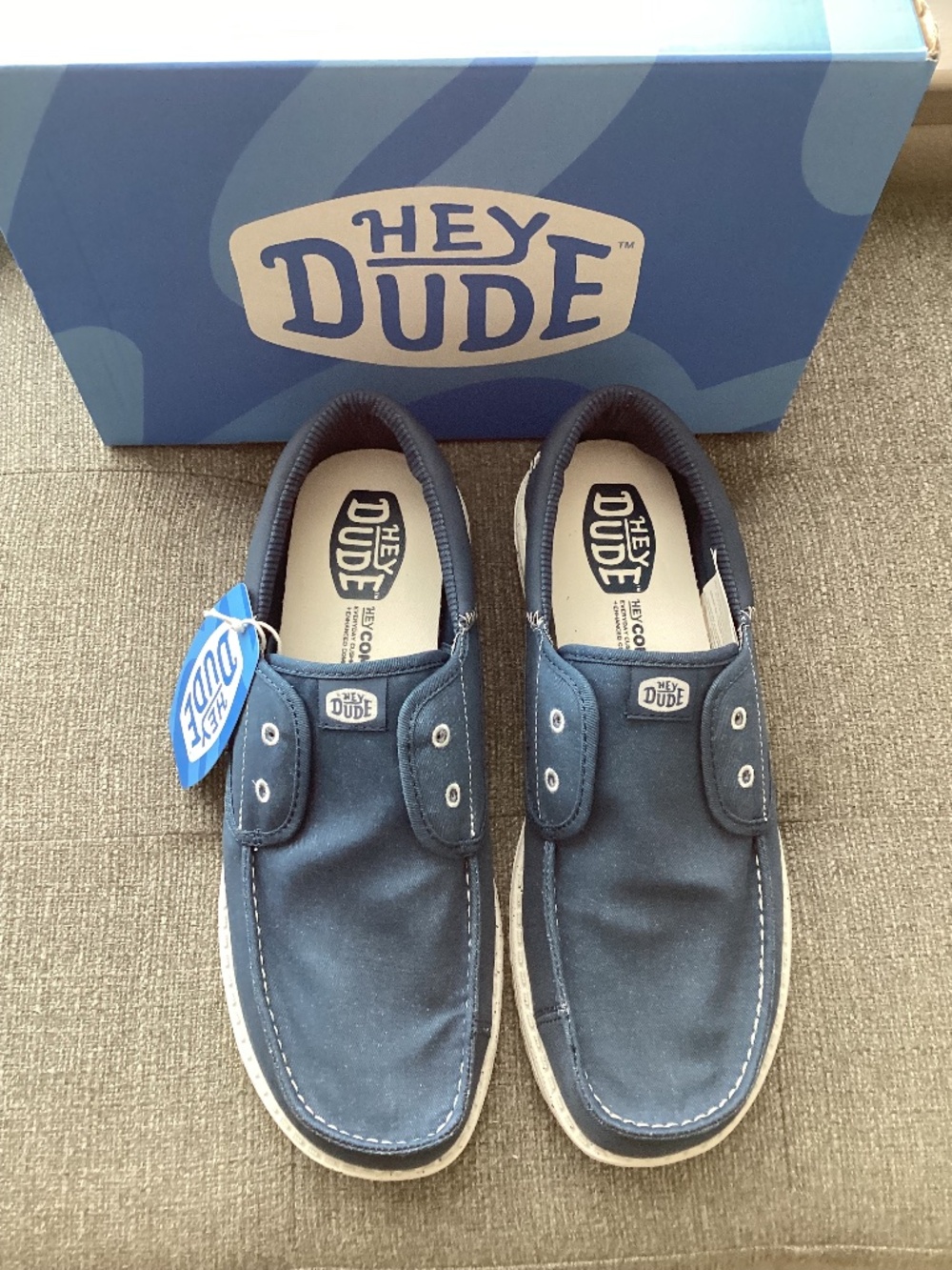 Hey Dude Men's Wally Cru Stretch Canvas Casual Moccasins, size 10